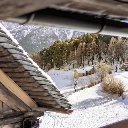 Tomidicarta Шале *